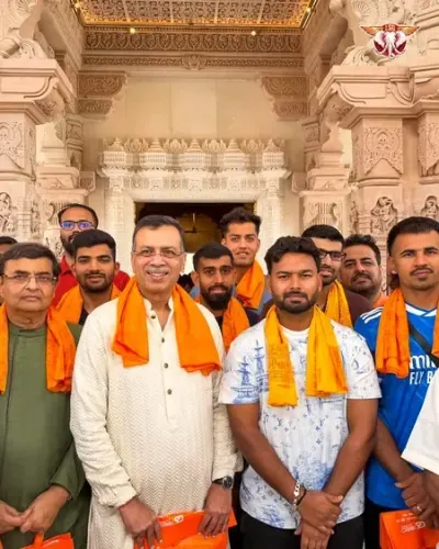 LSG's Rishabh Pant and Team Visit Ram Janmabhoomi Ahead of IPL 2026