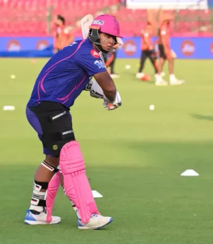 IPL 2026: Pat Cummins Returns as SRH Bowl First vs RR in Match 36