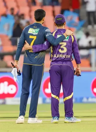 IPL 2026: KKR Opts to Bat First as Seifert Steps in for Allen Against GT