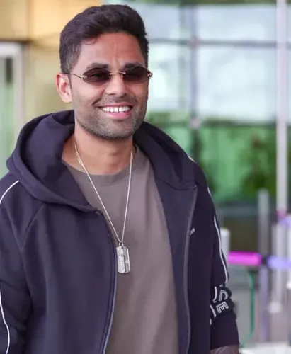 Suryakumar Yadav arrives in Raipur for MI's IPL clash against RCB