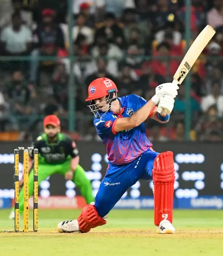 आईपीएल 2026: ट्रिस्टन स्टब्स ने दिनेश कार्तिक का रिकॉर्ड तोड़कर नई ऊँचाइयाँ छुईं