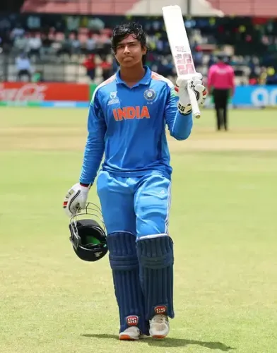 Pathan Advises Sooryavanshi: Stay Grounded Amid IPL 2026 Hype