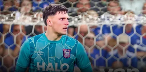 Ipswich Town sign Dutch goalkeeper Kayne van Oevelen on five-year deal