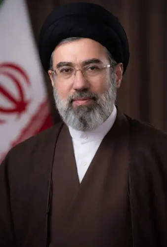 ईरान के सर्वोच्च नेता खामेनेई का दावा: फारस की खाड़ी का भविष्य 'अमेरिका के बिना' होगा