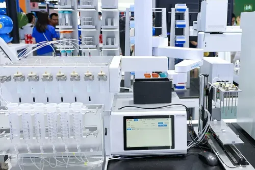 चीन के औद्योगिक उद्यमों का मुनाफा जनवरी-जून 2025 में 18.7% बढ़ा, AI और इलेक्ट्रॉनिक्स क्षेत्र में उछाल