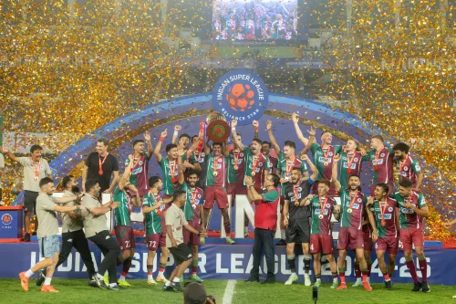 ISL 2024-25: Mohun Bagan SG Secures League Double with 2-1 Victory over Bengaluru FC