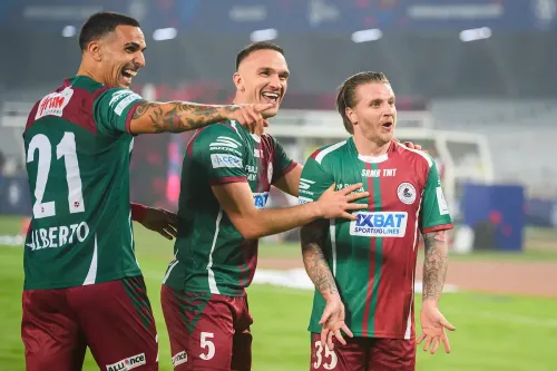 ISL 2024-25: Mohun Bagan Super Giant Claims 3-0 Victory Against Hyderabad for Sixth Consecutive Home Win