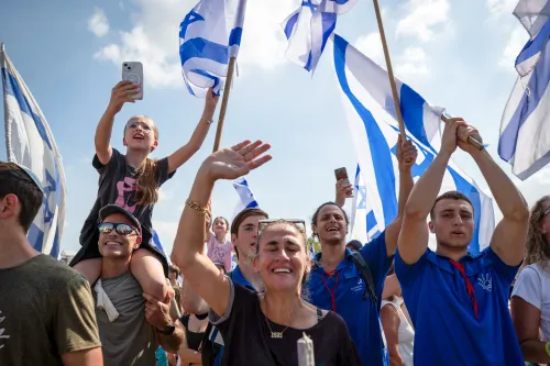 क्या इजरायल की जनसंख्या वृद्धि दर 1948 के बाद पहली बार 1 फीसदी से नीचे गिर गई?