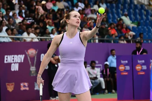 Svitolina defeats Baptiste in straight sets; lucky loser Bartunkova stuns Keys at Italian Open