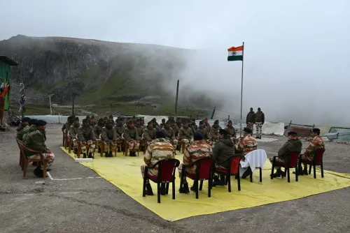 आईटीबीपी डीजी शत्रुजीत कपूर ने सिक्किम में 17,000 फीट ऊंचाई पर 11वीं और 48वीं बटालियन की सीमा चौकियों का निरीक्षण किया
