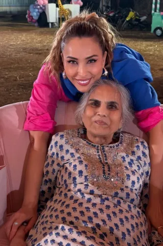 Iulia Vantur Celebrates Women’s Day with Salma Khan and Helen: Lessons in Courage