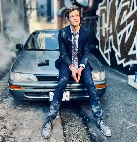 Jack Quaid Reflects on Ankle Injury Before His First Lead Role