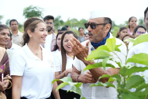 Did Jackie Shroff Join the Plantation Drive at Lonikand Biodiversity Park?