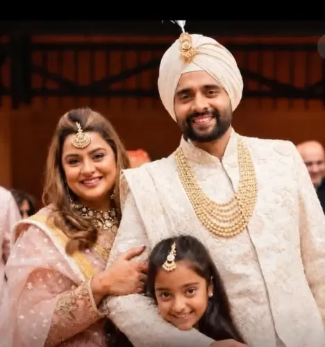 Jackky Bhagnani's birthday wish for sister Deepshikha: 'I've always got your back'
