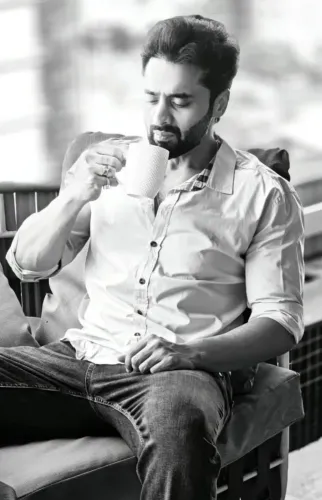 Jackky Bhagnani enjoys Mumbai monsoon from balcony amid busy work schedule