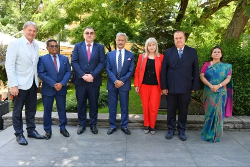 Jaishankar Meets Bulgarian Friends of India in Sofia
