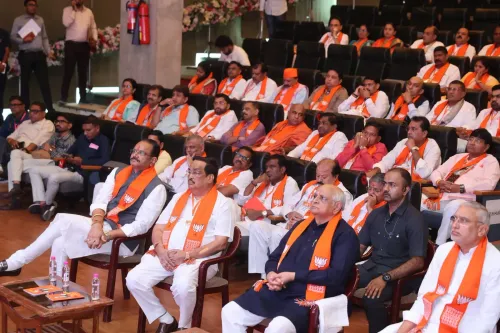 Jal Shakti Minister Paatil joins Mann Ki Baat session in Surat