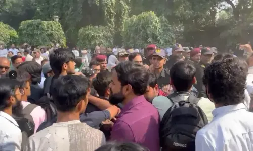 Jamia Millia Islamia shifts to online classes on Day 13 of student protests