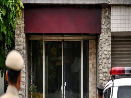 क्या जम्मू-कश्मीर में अवैध गतिविधियों के चलते नागरोटा का होटल सील किया गया?
