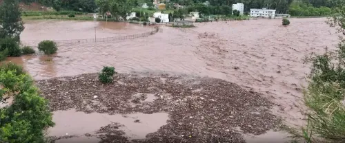 पुंछ में बाढ़-भूस्खलन से 4 की मौत, 6 लापता; जम्मू-कश्मीर में 23 जुलाई तक भारी बारिश का अलर्ट