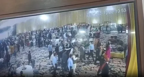 जम्मू-कश्मीर: शादी समारोह में फारूक अब्दुल्ला पर गोलीबारी, नेताओं ने की कड़ी निंदा