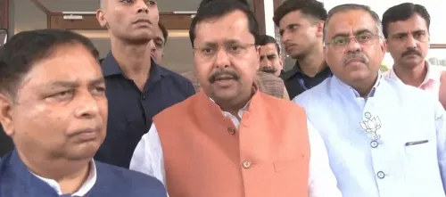 BJP राष्ट्रीय अध्यक्ष नितिन नवीन जम्मू पहुंचे, श्यामा प्रसाद मुखर्जी जयंती पर बोले — युवा-महिलाएं राज्य को नई ऊंचाई देने को तैयार