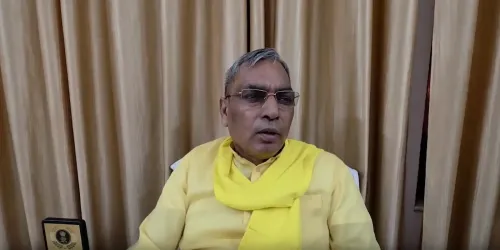एसआईआर पर विपक्ष के आरोपों पर ओपी राजभर का पलटवार: 'जनता वोट नहीं दे रही, इसलिए आयोग पर निशाना'