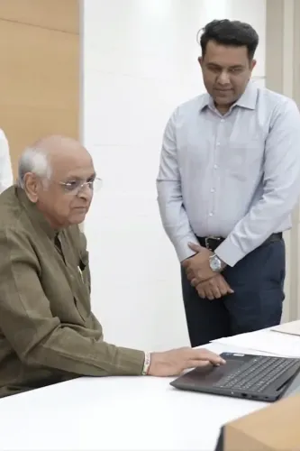 जनगणना 2027: गुजरात में स्व-गणना शुरू, CM भूपेंद्र पटेल ने खुद भरा ऑनलाइन फॉर्म