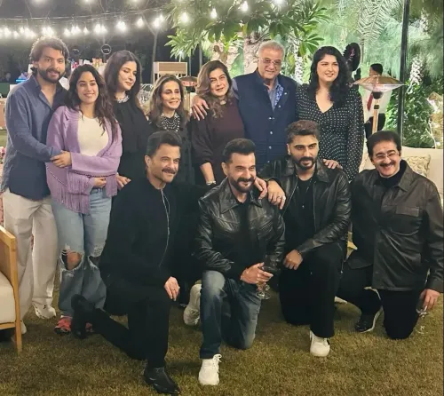 Did Janhvi Kapoor and Shikhar Pahariya's Romantic Photo Captivate Everyone at Boney Kapoor's 70th Birthday Celebration?