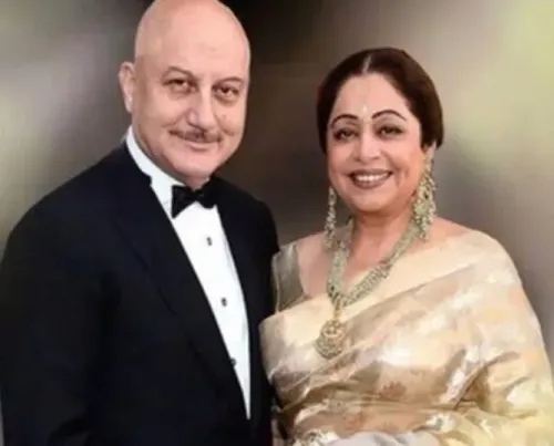 किरण खेर के 74वें जन्मदिन पर अनुपम खेर का भावुक पोस्ट: '52 साल की दोस्ती ने बदली जिंदगी'