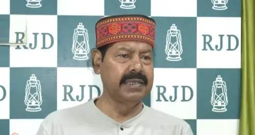 यूपीआई चार्ज पर राजद विधायक भाई वीरेंद्र का NDA पर हमला: 'जनता की जेब खाली कर रही सरकार'