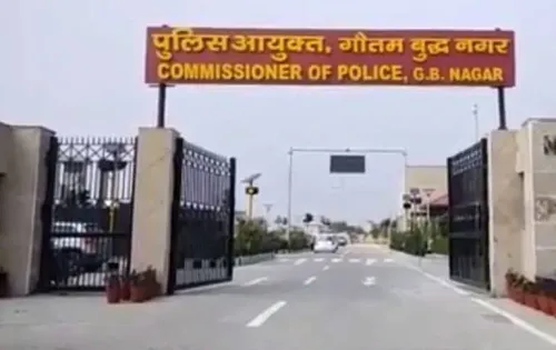 जंतर-मंतर प्रदर्शन: PM के खिलाफ आपत्तिजनक टिप्पणी पर रुचिका सिंह के विरुद्ध नोएडा में जीरो FIR