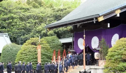 Sanae Takaichi Commemorates Yasukuni Shrine During Spring Festival