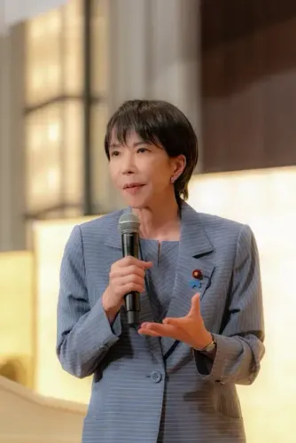 What Will Japan's Takaichi Discuss in South Korea?