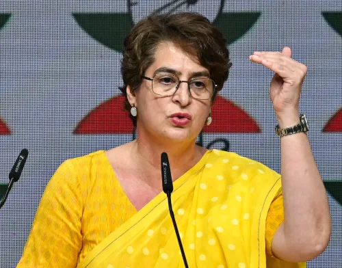 नीट पेपर लीक के बाद ऋतिक मिश्रा की कथित आत्महत्या पर प्रियंका गांधी का सरकार से सवाल — 'जवाबदेही कब तय होगी?'