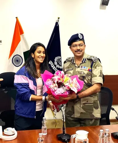How Was Jemimah Rodrigues Honoured by CISF Personnel at ASG Mumbai Airport?