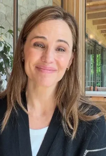 Jennifer Garner reveals why her kids were banned from soccer class