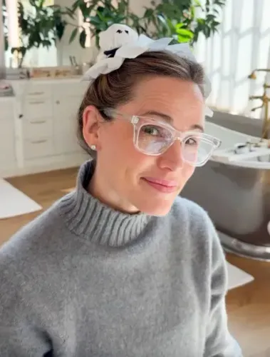 Jennifer Garner Reveals Her Mom's Love for Cooking Show Fame