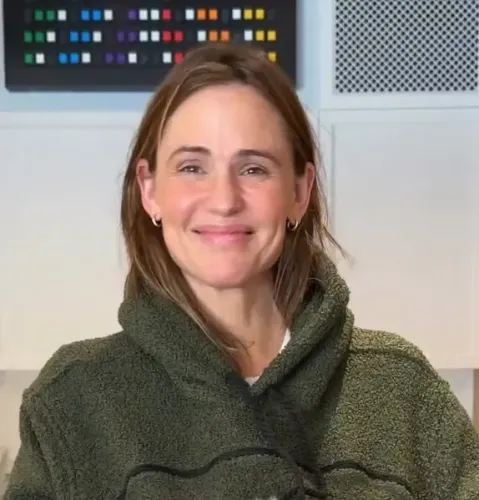 Jennifer Garner Reveals Insights on Co-Parenting with Ben Affleck