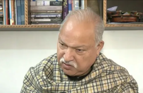 क्या ज्वेलरी शॉप में हिजाब पहनकर एंट्री पर रोक से व्यापारियों को नुकसान होगा?