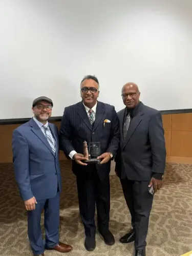 Professor C. Raj Kumar Honored with STAR Scholars Lighthouse Leadership Award