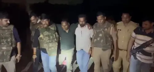 झांसी मुठभेड़: चोरी के दो आदतन अपराधी गिरफ्तार, आरोपी कादिर के पैर में लगी गोली