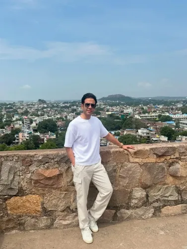 क्या तुषार कपूर आज भी दिल से एक छोटे शहर के लड़के हैं?