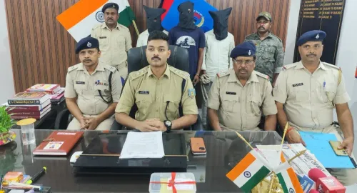 झारखंड: चतरा में ₹50 लाख का 324 किलो अफीम डोडा जब्त, रामगढ़ में तीन तस्कर गिरफ्तार