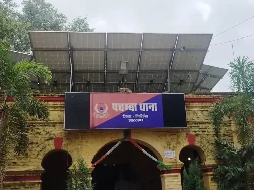 गिरिडीह में 28 वर्षीय युवक का शव फंदे से लटका मिला, परिजनों ने जताई आशंका