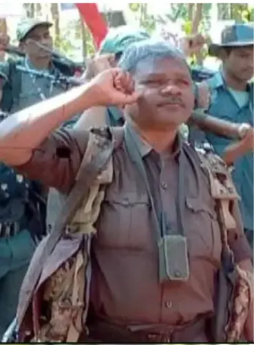 झारखंड में नक्सलियों के खिलाफ अब तक का सबसे बड़ा ऑपरेशन, एक करोड़ के इनामी सहित 15 नक्सली ढेर (लीड-1)