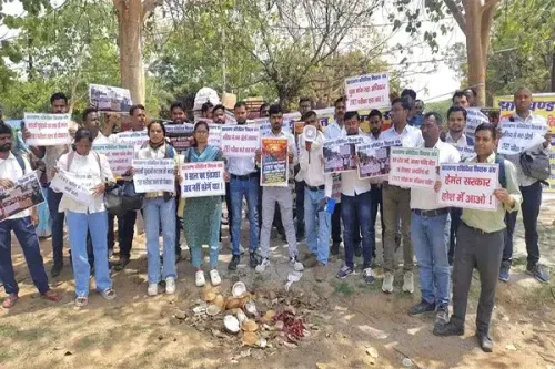 झारखंड के अभ्यर्थियों ने जेटीईटी परीक्षा के लिए किया पैदल मार्च, सरकार को दी चेतावनी