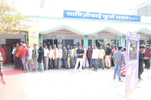 झारखंड में नगर निकाय चुनाव: हिंसा, फर्जी मतदान और अव्यवस्था के बीच मतदान संपन्न