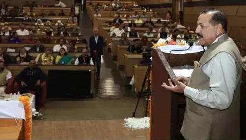 Dr. Jitendra Singh Advocates for Strong Science Communication to Combat Misinformation