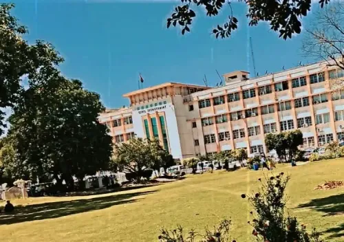 Jammu & Kashmir Government Reshuffles IAS, JKAS Officers